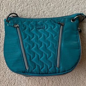 Lug swivel in brushed teal